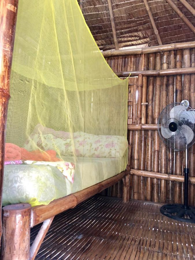 Lionfish Backpackers Malapascua (Adults Only) Hostel Екстериор снимка